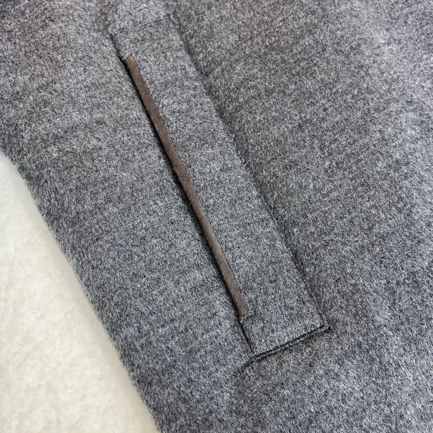 &wg.luxury--Other brands 3colour item: E-F443J1211-3H